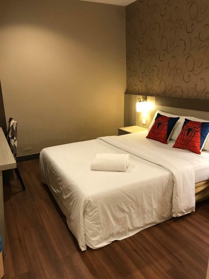 Victory Hotel Johor Bahru Zewnętrze zdjęcie